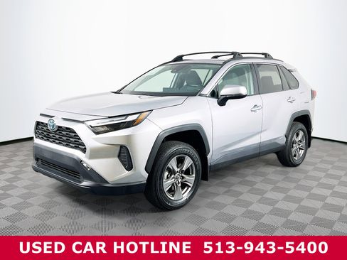 Used 2024 Toyota RAV4 XLE image 2