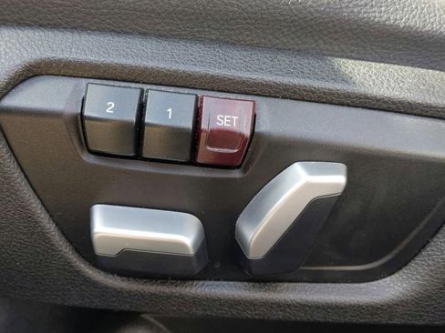 Used 2018 BMW 320i Sedan w/ Convenience Package image 17