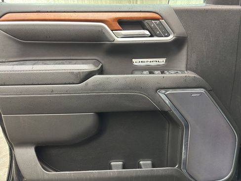 Used 2023 GMC Sierra 1500 Denali image 17