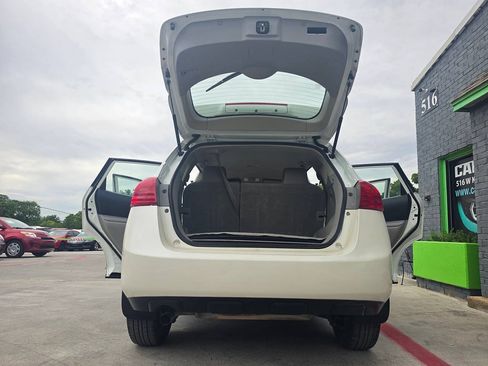 Used 2015 Nissan Rogue S w/ Convenience Package FWD image 26