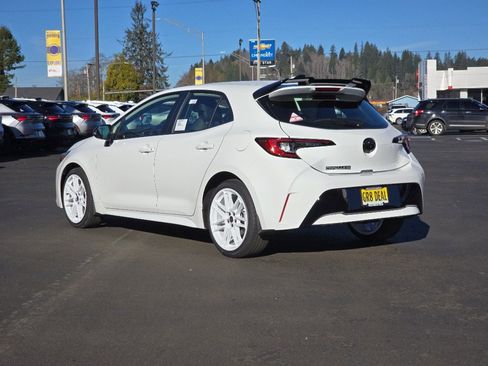 New 2026 Toyota Corolla SE image 4