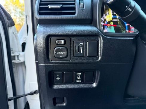 Used 2015 Toyota 4Runner SR5 Premium image 13