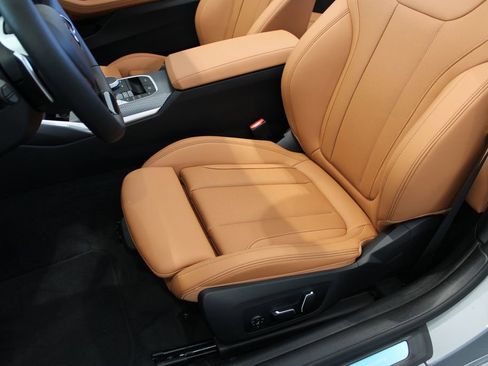 New 2026 BMW 430i Convertible w/ Premium Package image 9