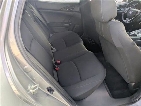 Used 2018 Honda Civic Sport image 17