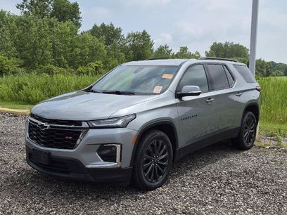 Used 2023 Chevrolet Traverse RS