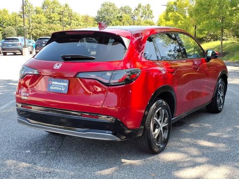 Used 2024 Honda HR-V EX-L image 9