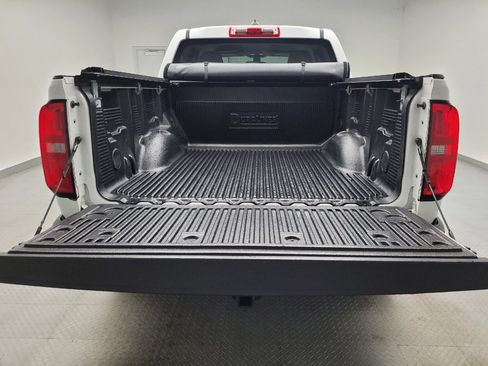 Used 2020 Chevrolet Colorado W/T w/ Custom Special Edition AWD/4WD image 29