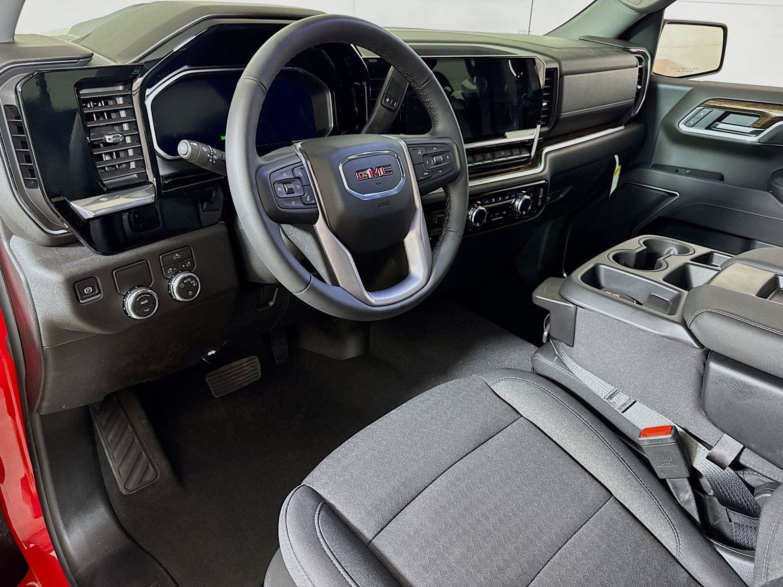 New 2026 GMC Sierra 1500 SLE w/ Preferred Package RWD image 5