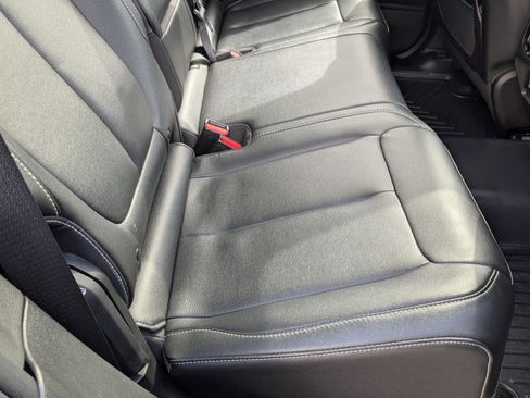 Used 2024 Jeep Grand Cherokee Limited image 37