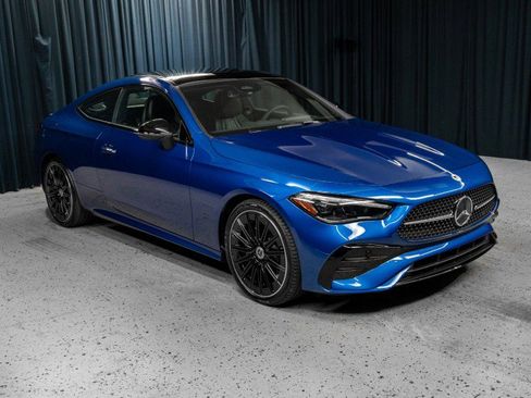 Certified 2025 Mercedes-Benz CLE 300 4MATIC Coupe image 3