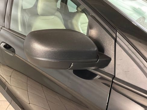 Used 2017 Ford Edge SE w/ Cargo Accessory Package image 25