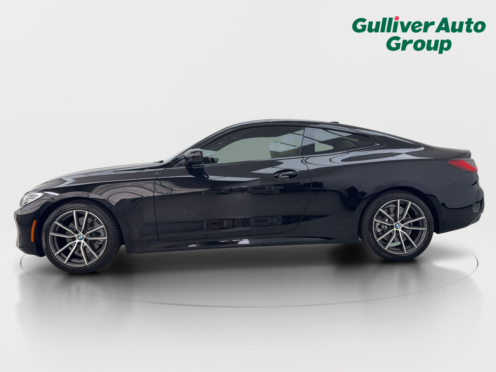 Used 2021 BMW 430i Coupe w/ Convenience Package RWD image 3