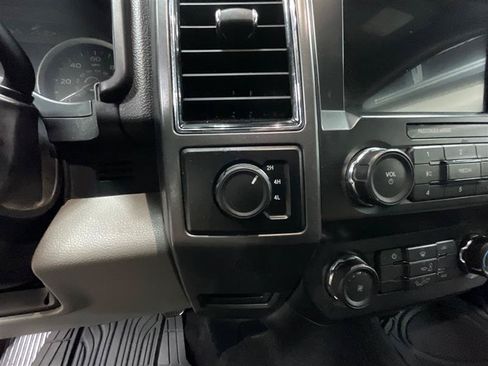 Used 2019 Ford F150 XLT AWD/4WD image 16