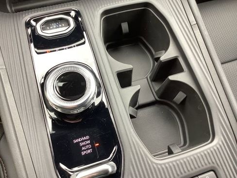 New 2026 Jeep Cherokee Limited AWD/4WD image 15