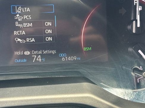 Used 2024 Toyota RAV4 XLE FWD image 4
