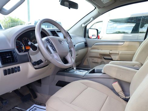 Used 2013 Nissan Armada SV image 8