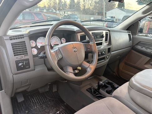 Used 2007 Dodge Ram 2500 Truck SLT image 13