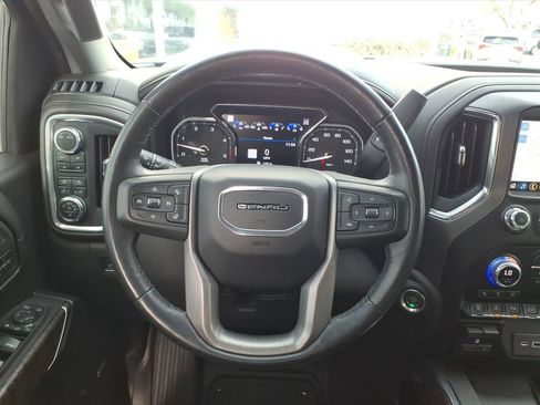 Used 2023 GMC Sierra 2500 Denali w/ Denali Black Diamond Edition image 17