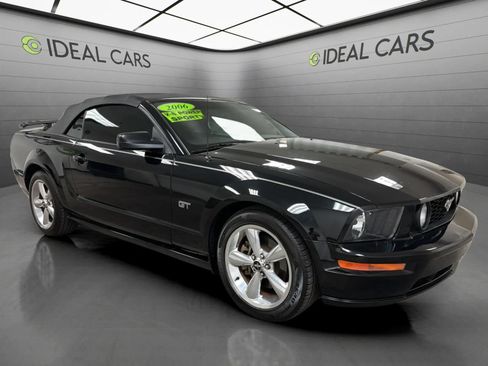 Used 2006 Ford Mustang GT Premium RWD image 3