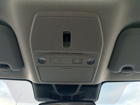 New 2026 Nissan Sentra SV image 17