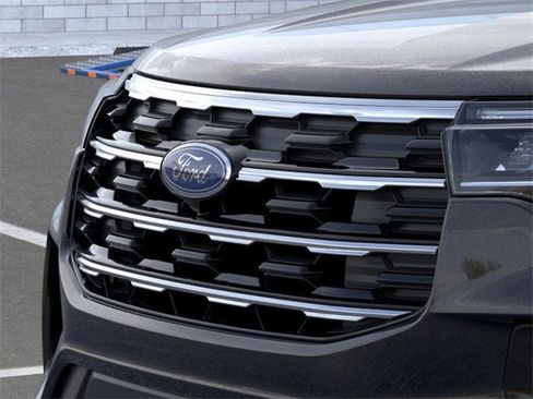 New 2026 Ford Explorer Active w/ Active Comfort Package image 17