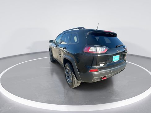 Used 2021 Jeep Cherokee Trailhawk w/ Comfort/Convenience Group AWD/4WD image 6