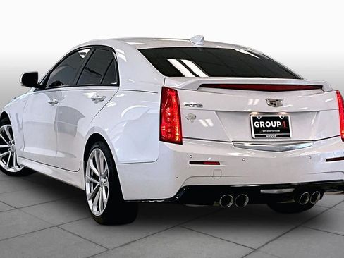 Used 2017 Cadillac ATS V w/ Luxury Package RWD image 11