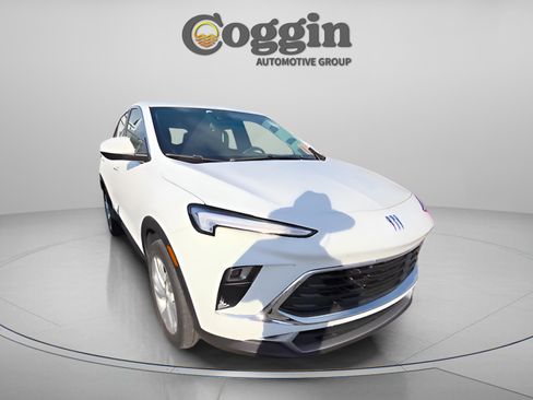 Used 2024 Buick Encore GX Preferred image 17