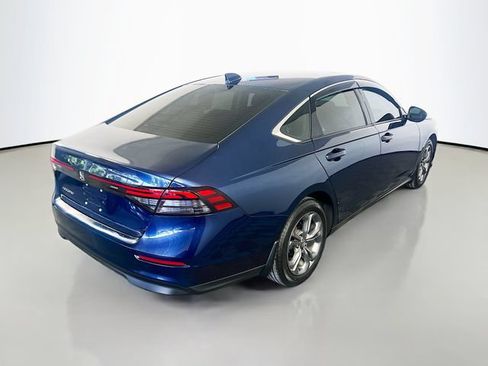 Used 2024 Honda Accord EX image 8