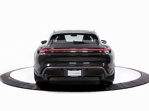 Certified 2023 Porsche Taycan GTS image 6