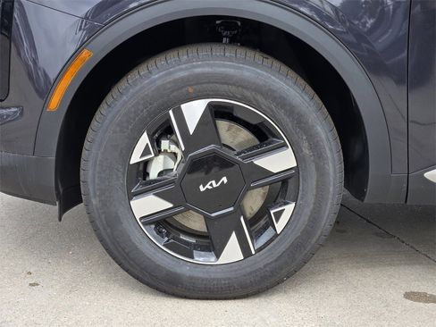 New 2026 Kia Sportage LX w/ LX Convenience Package image 8