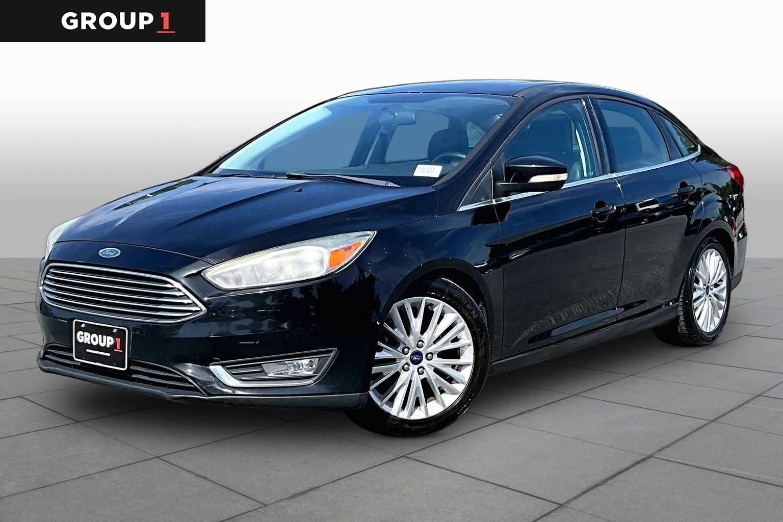 Used 2016 Ford Focus Titanium FWD image 1