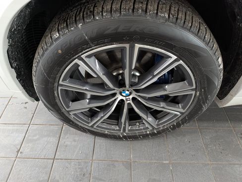 New 2026 BMW X5 xDrive40i w/ M Sport Package image 7