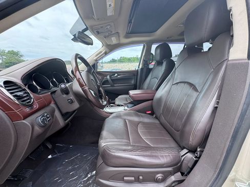 Used 2014 Buick Enclave Premium w/ Trailering Provision Package FWD image 16