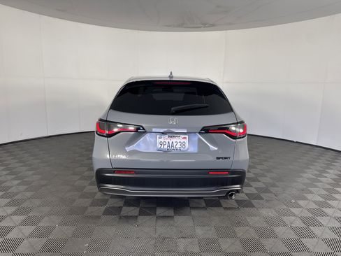 Certified 2025 Honda HR-V Sport image 39