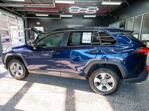 Used 2025 Toyota RAV4 XLE image 2