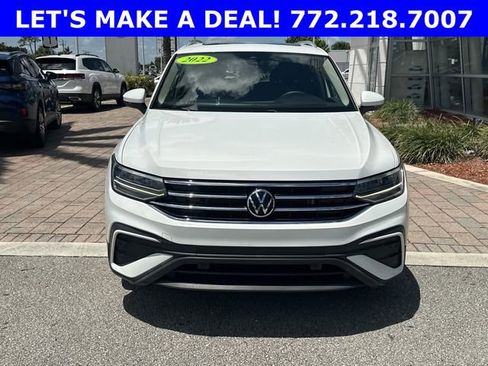 Certified 2022 Volkswagen Tiguan SE FWD image 4