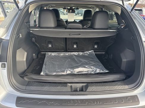 Certified 2025 Subaru Crosstrek 2.5i Limited image 30