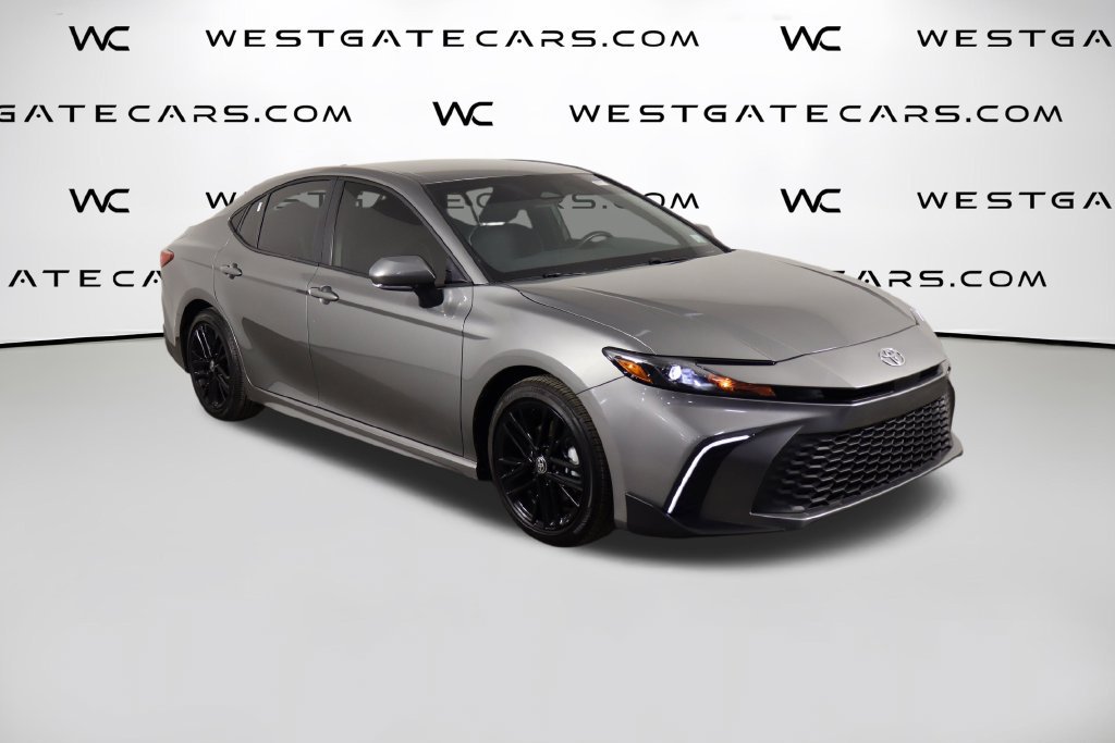 Used 2026 Toyota Camry SE FWD image 45