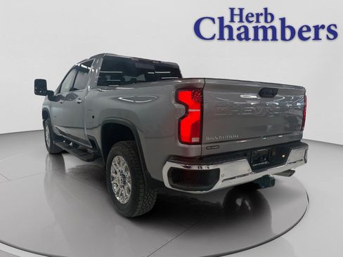 Used 2025 Chevrolet Silverado 2500 LTZ w/ LTZ Plus Package image 3