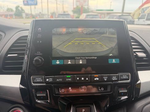 Used 2023 Honda Odyssey Sport image 22