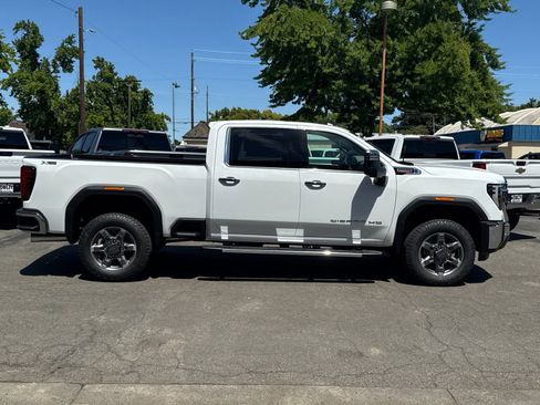 New 2026 GMC Sierra 2500 SLT w/ SLT Premium Package AWD/4WD image 2