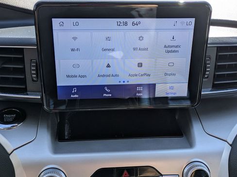 Used 2022 Ford Explorer XLT w/ Equipment Group 202A image 19