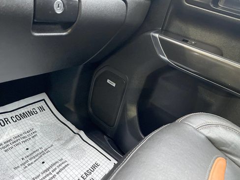 Used 2019 GMC Sierra 1500 AT4 image 24