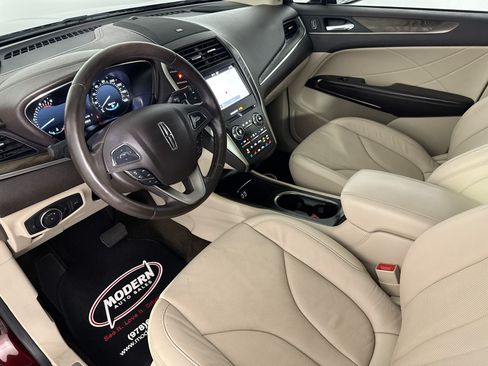 Used 2019 Lincoln MKC Reserve w/ MKC Climate Package AWD/4WD image 19