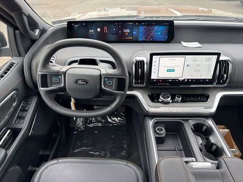 New 2026 Ford Expedition Tremor image 11