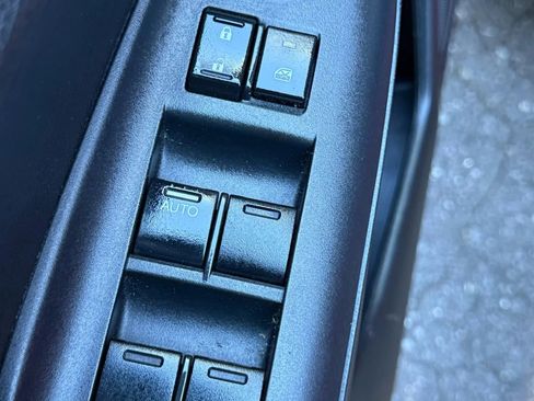 Used 2016 Honda Fit LX image 23