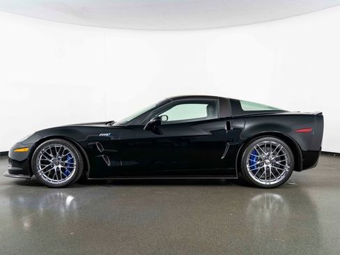 Used 2011 Chevrolet Corvette ZR1 w/ Preferred Equipment Group image 5
