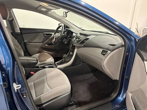 Used 2016 Hyundai Elantra SE FWD image 20