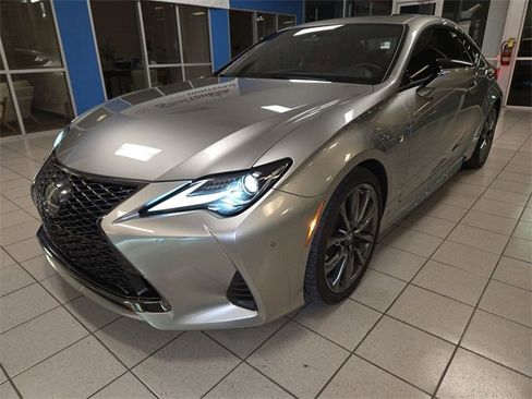 Used 2019 Lexus RC 300 image 4